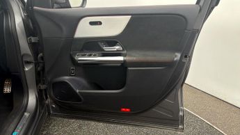 Mercedes-Benz EQA EQA 350 4MATIC AMG LINE PREMIUM
