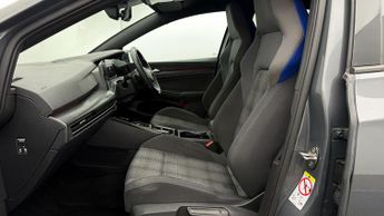 Volkswagen Golf GTE DSG