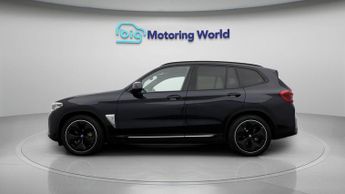 BMW iX3 PREMIER EDITION PRO