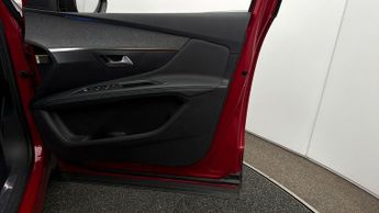 Peugeot 3008 ALLURE PREMIUM PLUS