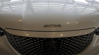Peugeot E-2008 ALLURE PREMIUM