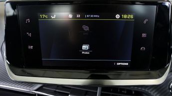 Peugeot E-2008 ALLURE PREMIUM