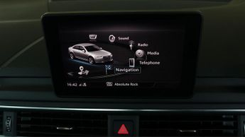 Audi A4 TFSI S LINE