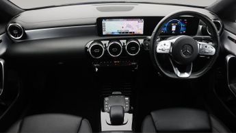 Mercedes-Benz CLA CLA 180 AMG LINE