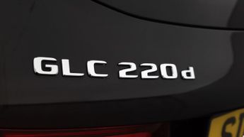 Mercedes-Benz GLC GLC 220 D 4MATIC SPORT