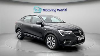 Renault Arkana ICONIC E-TECH