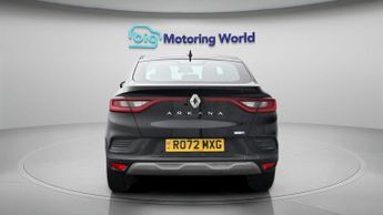 Renault Arkana ICONIC E-TECH