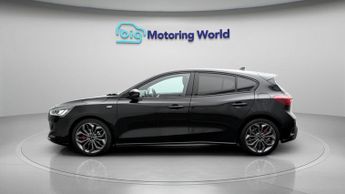 Ford Focus ST-LINE X