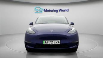 Tesla Model Y LONG RANGE AWD