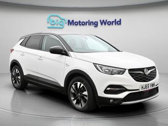 Vauxhall Grandland 