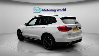 BMW iX3 PREMIER EDITION