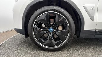 BMW iX3 PREMIER EDITION