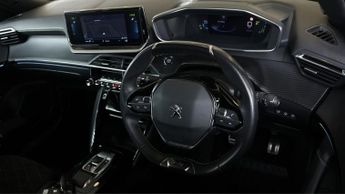 Peugeot E-2008 