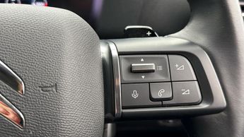 Citroen C4 BLUEHDI SHINE PLUS S/S EAT8