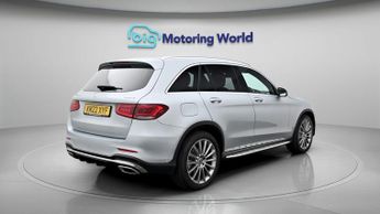 Mercedes-Benz GLC GLC 220 D 4MATIC AMG LINE PREMIUM