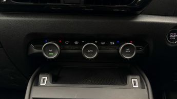Citroen e-C4 SHINE