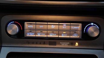 Hyundai KONA SE CONNECT
