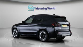 BMW iX3 M SPORT PRO