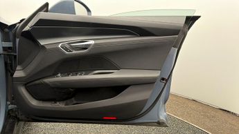 Audi e-tron GT QUATTRO BASE