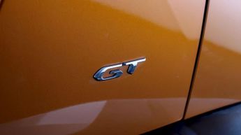 Peugeot E-2008 GT
