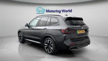 BMW iX3 M SPORT