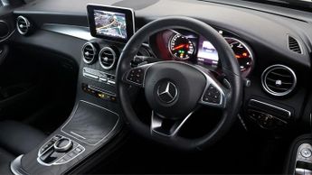 Mercedes-Benz GLC GLC 220 D 4MATIC AMG LINE