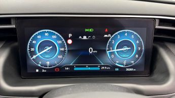 Hyundai TUCSON T-GDI SE CONNECT DCT