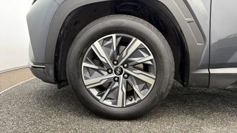Hyundai TUCSON T-GDI SE CONNECT DCT