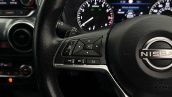 Nissan Juke DIG-T N-CONNECTA DCT