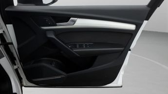 Audi Q5 TFSI E S LINE QUATTRO