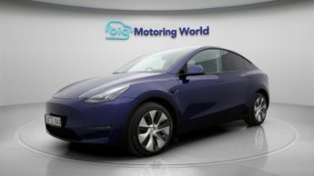 Tesla Model Y LONG RANGE AWD