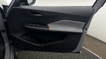 CUPRA Born V1