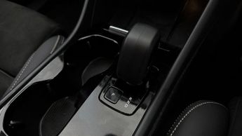 Volvo C40 RECHARGE CORE