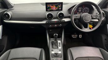 Audi Q2 TFSI S LINE