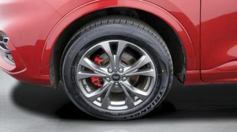 Ford Kuga ST-LINE EDITION