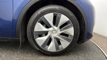 Tesla Model Y BASE