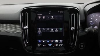 Volvo XC40 RECHARGE T5 R-DESIGN PRO
