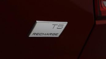 Volvo XC40 RECHARGE T5 R-DESIGN PRO