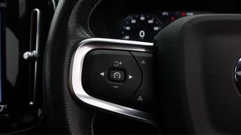 Volvo XC40 RECHARGE T5 R-DESIGN PRO