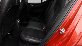 Volvo XC40 RECHARGE T5 R-DESIGN PRO
