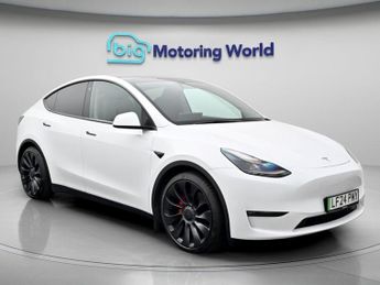 Tesla Model Y PERFORMANCE AWD