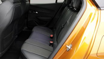 Peugeot E-2008 GT