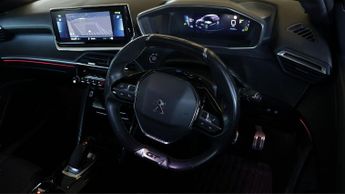 Peugeot E-2008 GT