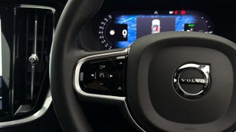 Volvo S60 RECHARGE T8 PLUS AWD