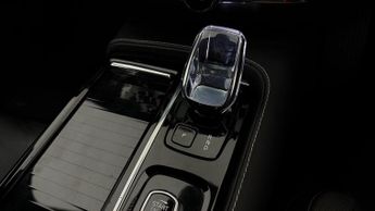 Volvo S60 RECHARGE T8 PLUS AWD