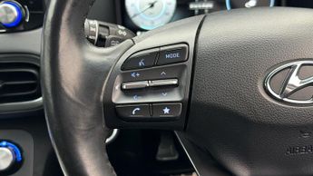 Hyundai KONA PREMIUM