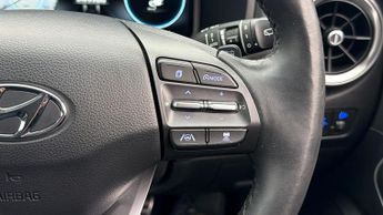 Hyundai KONA PREMIUM