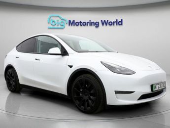 Tesla Model Y LONG RANGE AWD