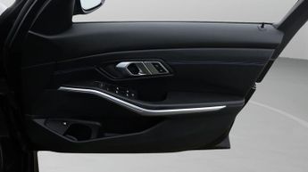 BMW 3 Series 330E M SPORT