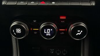 Renault Captur TECHNO E-TECH